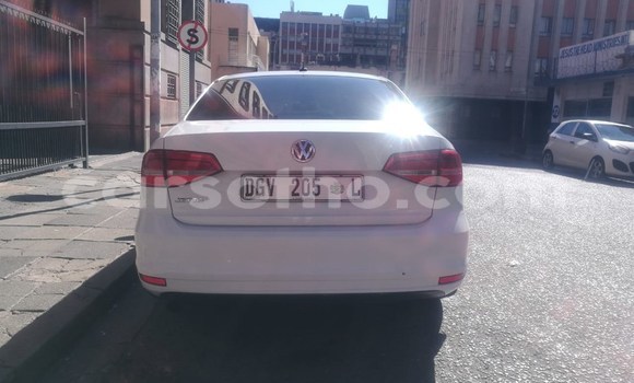 Buy Used Volkswagen Jetta White Car in Butha Buthe in Butha-Buthe Buy Used Volkswagen Jetta White Car in Butha Buthe in Butha-Buthe