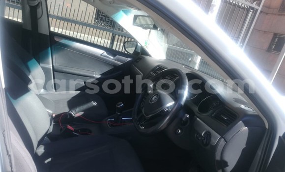 Buy Used Volkswagen Jetta White Car in Butha Buthe in Butha-Buthe Buy Used Volkswagen Jetta White Car in Butha Buthe in Butha-Buthe