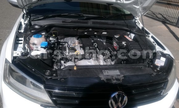 Buy Used Volkswagen Jetta White Car in Butha Buthe in Butha-Buthe Buy Used Volkswagen Jetta White Car in Butha Buthe in Butha-Buthe