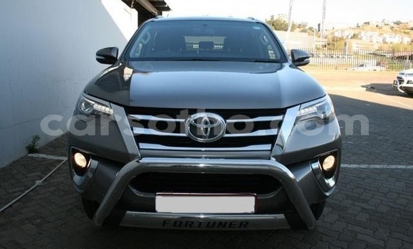 اشتري مستعمل Toyota Fortuner Other سيارة في Butha Buthe في Butha-Buthe اشتري مستعمل Toyota Fortuner Other سيارة في Butha Buthe في Butha-Buthe