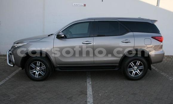 اشتري مستعمل Toyota Fortuner Other سيارة في Butha Buthe في Butha-Buthe اشتري مستعمل Toyota Fortuner Other سيارة في Butha Buthe في Butha-Buthe