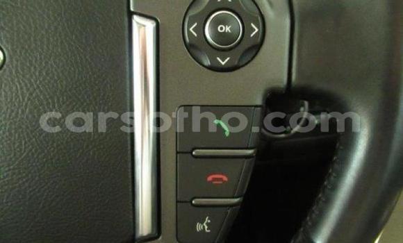 Sayi Na hannu Land Rover Discovery Silver Mota in Maseru a Maseru Sayi Na hannu Land Rover Discovery Silver Mota in Maseru a Maseru