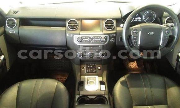 Sayi Na hannu Land Rover Discovery Silver Mota in Maseru a Maseru Sayi Na hannu Land Rover Discovery Silver Mota in Maseru a Maseru