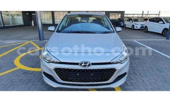 Sayi Na hannu Hyundai i20 Silver Mota in Maputsoe a Leribe Sayi Na hannu Hyundai i20 Silver Mota in Maputsoe a Leribe