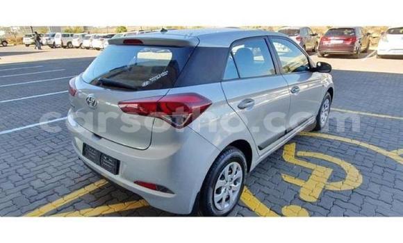 Sayi Na hannu Hyundai i20 Silver Mota in Maputsoe a Leribe Sayi Na hannu Hyundai i20 Silver Mota in Maputsoe a Leribe