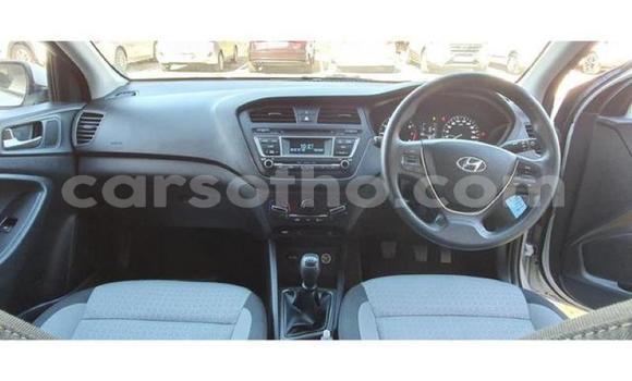 Sayi Na hannu Hyundai i20 Silver Mota in Maputsoe a Leribe Sayi Na hannu Hyundai i20 Silver Mota in Maputsoe a Leribe