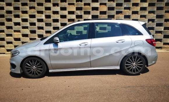 اشتري مستعمل Mercedes-Benz B-klasse Silver سيارة في Maseru في Maseru اشتري مستعمل Mercedes-Benz B-klasse Silver سيارة في Maseru في Maseru