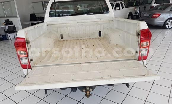 اشتري مستعمل Isuzu KB White سيارة في Maseru في Maseru اشتري مستعمل Isuzu KB White سيارة في Maseru في Maseru