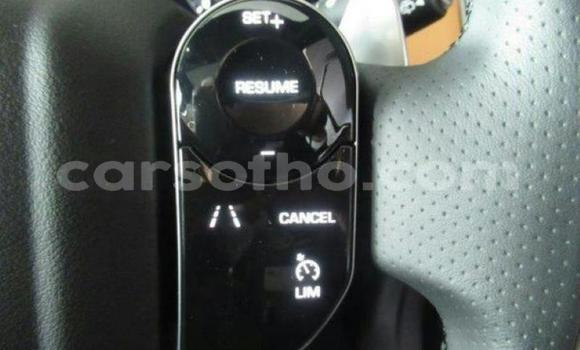 Sayi Na hannu Land Rover Range Rover Sport Beige Mota in Maseru a Maseru Sayi Na hannu Land Rover Range Rover Sport Beige Mota in Maseru a Maseru