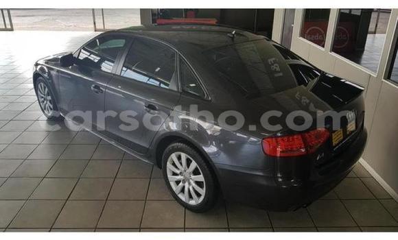 Sayi Na hannu Audi A4 Black Mota in Maseru a Maseru Sayi Na hannu Audi A4 Black Mota in Maseru a Maseru