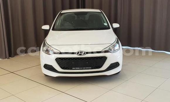 Sayi Na hannu Hyundai i20 White Mota in Maseru a Maseru Sayi Na hannu Hyundai i20 White Mota in Maseru a Maseru