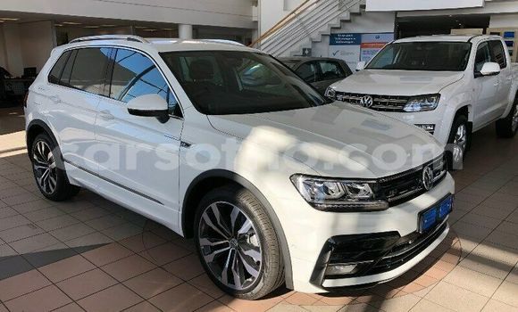 Acheter Occasion Voiture Volkswagen Tiguan Blanc à Maputsoa, Leribe Acheter Occasion Voiture Volkswagen Tiguan Blanc à Maputsoa, Leribe