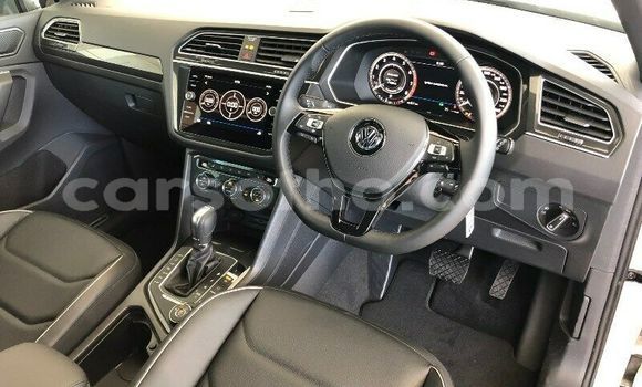 Acheter Occasion Voiture Volkswagen Tiguan Blanc à Maputsoa, Leribe Acheter Occasion Voiture Volkswagen Tiguan Blanc à Maputsoa, Leribe