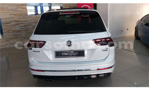 اشتري مستعمل Volkswagen Tiguan White سيارة في Mafeteng في Mafeteng اشتري مستعمل Volkswagen Tiguan White سيارة في Mafeteng في Mafeteng