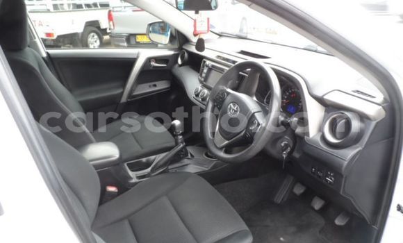 Buy Used Toyota RAV4 White Car in Butha–Buthe in Thaba-Tseka Buy Used Toyota RAV4 White Car in Butha–Buthe in Thaba-Tseka