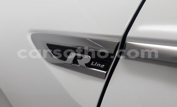 اشتري مستعمل Volkswagen Tiguan White سيارة في Maputsoa في Leribe اشتري مستعمل Volkswagen Tiguan White سيارة في Maputsoa في Leribe