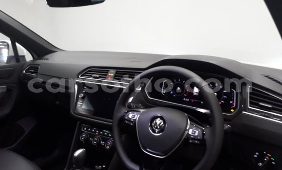 اشتري مستعمل Volkswagen Tiguan White سيارة في Maputsoa في Leribe اشتري مستعمل Volkswagen Tiguan White سيارة في Maputsoa في Leribe