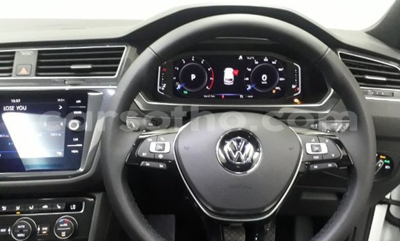 اشتري مستعمل Volkswagen Tiguan White سيارة في Maputsoa في Leribe اشتري مستعمل Volkswagen Tiguan White سيارة في Maputsoa في Leribe