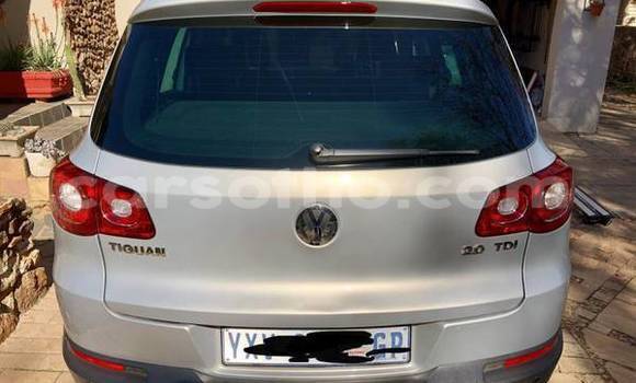 اشتري مستعمل Volkswagen Tiguan Silver سيارة في Maputsoa في Leribe اشتري مستعمل Volkswagen Tiguan Silver سيارة في Maputsoa في Leribe