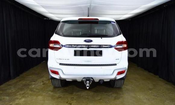 اشتري مستعمل Ford Everest White سيارة في Maputsoa في Leribe اشتري مستعمل Ford Everest White سيارة في Maputsoa في Leribe