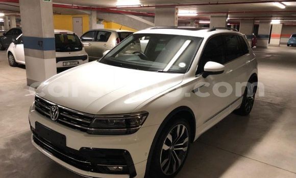 اشتري مستعمل Volkswagen Tiguan White سيارة في Maputsoa في Leribe اشتري مستعمل Volkswagen Tiguan White سيارة في Maputsoa في Leribe