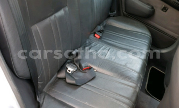 اشتري مستعمل Toyota Corolla Silver سيارة في Maputsoe في Leribe اشتري مستعمل Toyota Corolla Silver سيارة في Maputsoe في Leribe