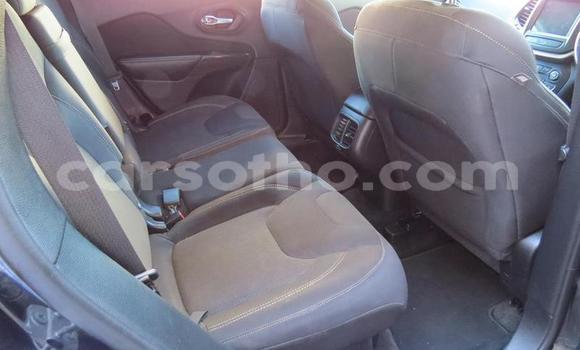 اشتري مستعمل Jeep Cherokee Black سيارة في Maputsoa في Leribe اشتري مستعمل Jeep Cherokee Black سيارة في Maputsoa في Leribe