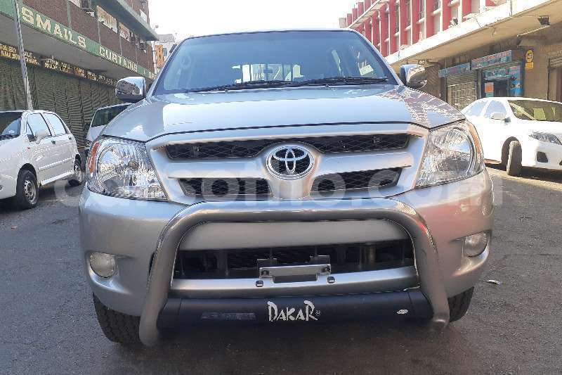 Big with watermark toyota hilux double cab hilux 2 7 vvti rb s p u d c 2006 id 63857009 type main