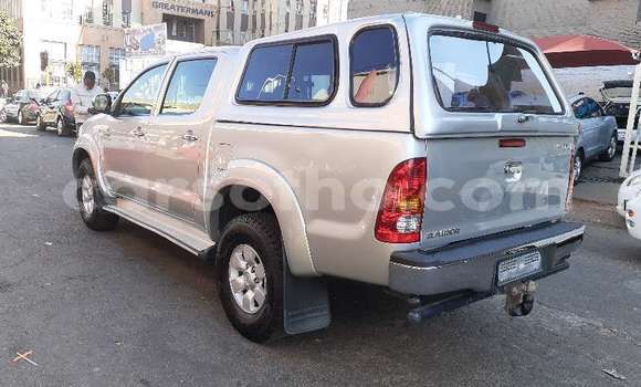 اشتري مستعمل Toyota Hilux Beige سيارة في Maseru في Maseru اشتري مستعمل Toyota Hilux Beige سيارة في Maseru في Maseru