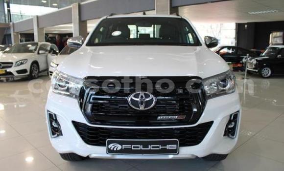 اشتري مستعمل Toyota Hilux White سيارة في Maputsoe في Leribe اشتري مستعمل Toyota Hilux White سيارة في Maputsoe في Leribe