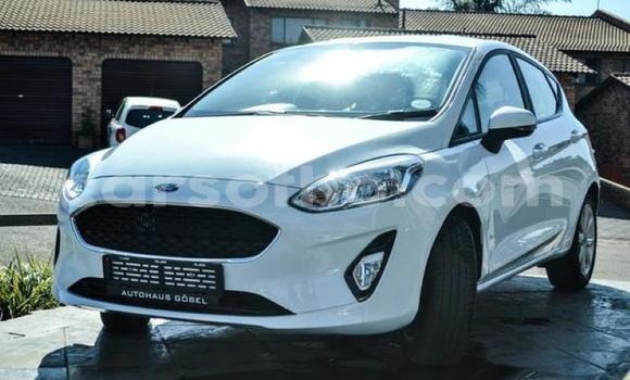 اشتري مستعمل Ford Fiesta White سيارة في Maputsoa في Leribe اشتري مستعمل Ford Fiesta White سيارة في Maputsoa في Leribe