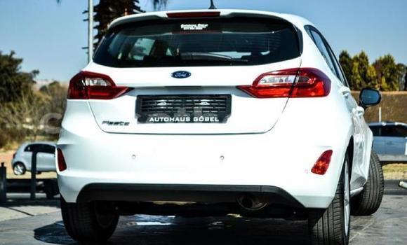 اشتري مستعمل Ford Fiesta White سيارة في Maputsoa في Leribe اشتري مستعمل Ford Fiesta White سيارة في Maputsoa في Leribe