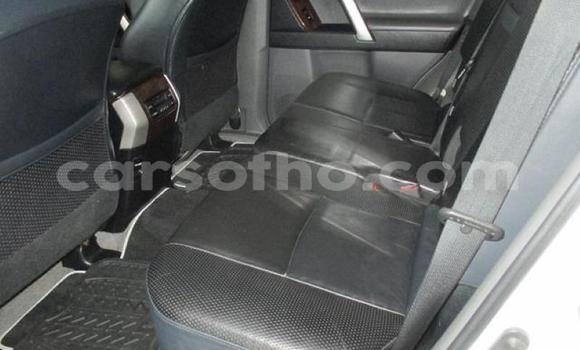 اشتري مستعمل Toyota Land Cruiser Prado White سيارة في Maseru في Maseru اشتري مستعمل Toyota Land Cruiser Prado White سيارة في Maseru في Maseru