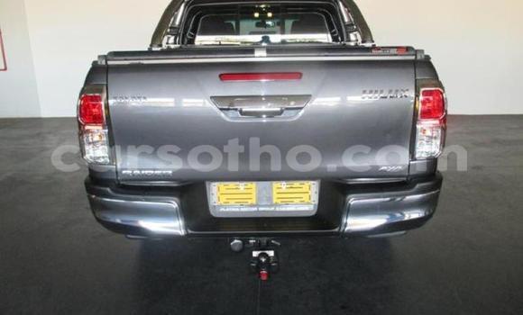اشتري مستعمل Toyota Hilux Black سيارة في Maseru في Maseru اشتري مستعمل Toyota Hilux Black سيارة في Maseru في Maseru
