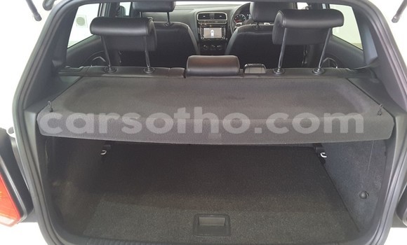 Acheter Occasion Voiture Volkswagen Polo GTI Blanc à Maputsoe, Leribe Acheter Occasion Voiture Volkswagen Polo GTI Blanc à Maputsoe, Leribe