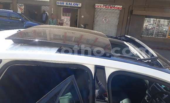 Buy Used Volkswagen Polo White Car in Mafeteng in Mafeteng Buy Used Volkswagen Polo White Car in Mafeteng in Mafeteng