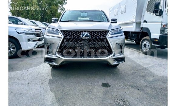Sayi Imported Lexus LX Other Mota in Import - Dubai a Maseru Sayi Imported Lexus LX Other Mota in Import - Dubai a Maseru