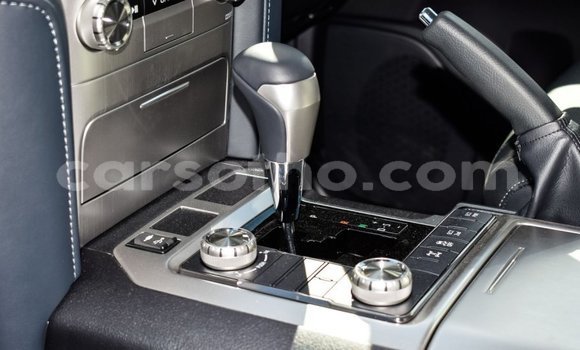 Acheter Neuf Voiture Toyota Land Cruiser Noir à Butha Buthe, Butha-Buthe Acheter Neuf Voiture Toyota Land Cruiser Noir à Butha Buthe, Butha-Buthe