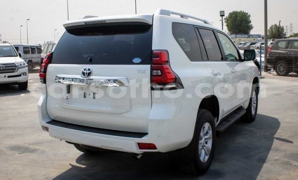 Acheter Neuf Voiture Toyota Prado Blanc à Butha Buthe, Butha-Buthe Acheter Neuf Voiture Toyota Prado Blanc à Butha Buthe, Butha-Buthe