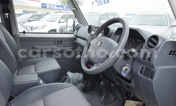 Acheter Neuf Voiture Toyota Land Cruiser Blanc à Butha Buthe, Butha-Buthe Acheter Neuf Voiture Toyota Land Cruiser Blanc à Butha Buthe, Butha-Buthe
