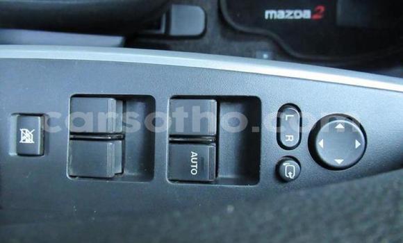 Sayi Na hannu Mazda Mazda 2 Silver Mota in Maseru a Maseru Sayi Na hannu Mazda Mazda 2 Silver Mota in Maseru a Maseru