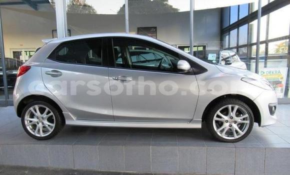 Sayi Na hannu Mazda Mazda 2 Silver Mota in Maseru a Maseru Sayi Na hannu Mazda Mazda 2 Silver Mota in Maseru a Maseru