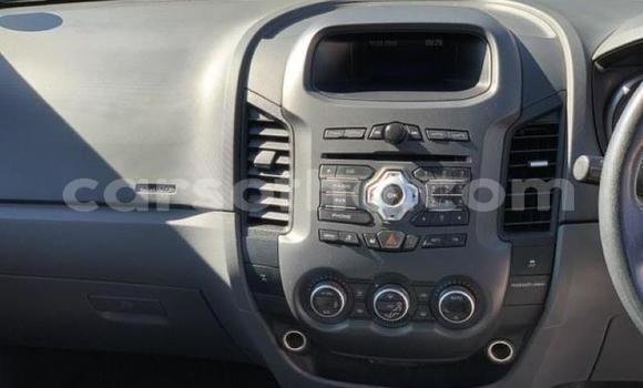 Sayi Na hannu Ford Ranger Silver Mota in Maseru a Maseru Sayi Na hannu Ford Ranger Silver Mota in Maseru a Maseru