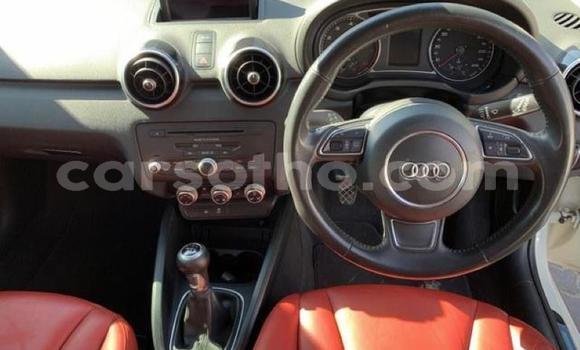 Sayi Na hannu Audi A1 White Mota in Maseru a Maseru Sayi Na hannu Audi A1 White Mota in Maseru a Maseru