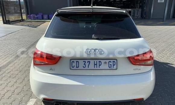 Sayi Na hannu Audi A1 White Mota in Maseru a Maseru Sayi Na hannu Audi A1 White Mota in Maseru a Maseru