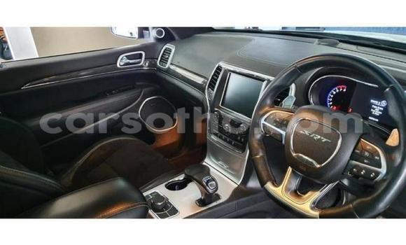 Acheter Occasion Voiture Jeep Grand Cherokee SRT8 Gris à Butha Buthe, Butha-Buthe Acheter Occasion Voiture Jeep Grand Cherokee SRT8 Gris à Butha Buthe, Butha-Buthe