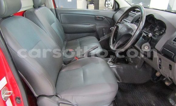 Acheter Occasion Voiture Toyota Hilux Rouge à Maseru, Maseru Acheter Occasion Voiture Toyota Hilux Rouge à Maseru, Maseru
