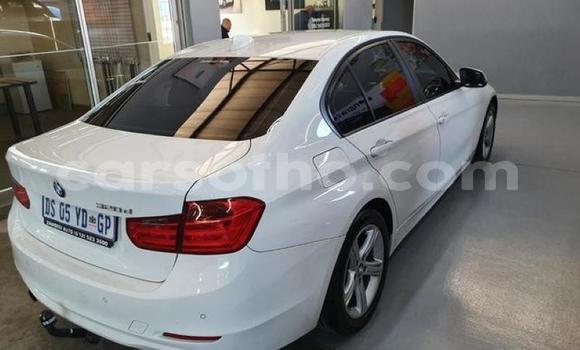 اشتري مستعمل BMW 3–Series White سيارة في Maseru في Maseru اشتري مستعمل BMW 3–Series White سيارة في Maseru في Maseru