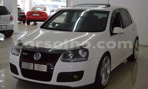 اشتري مستعمل Volkswagen Golf White سيارة في Butha Buthe في Butha-Buthe اشتري مستعمل Volkswagen Golf White سيارة في Butha Buthe في Butha-Buthe