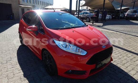 Sayi Na hannu Ford Fiesta ST Red Mota in Maputsoa a Leribe Sayi Na hannu Ford Fiesta ST Red Mota in Maputsoa a Leribe